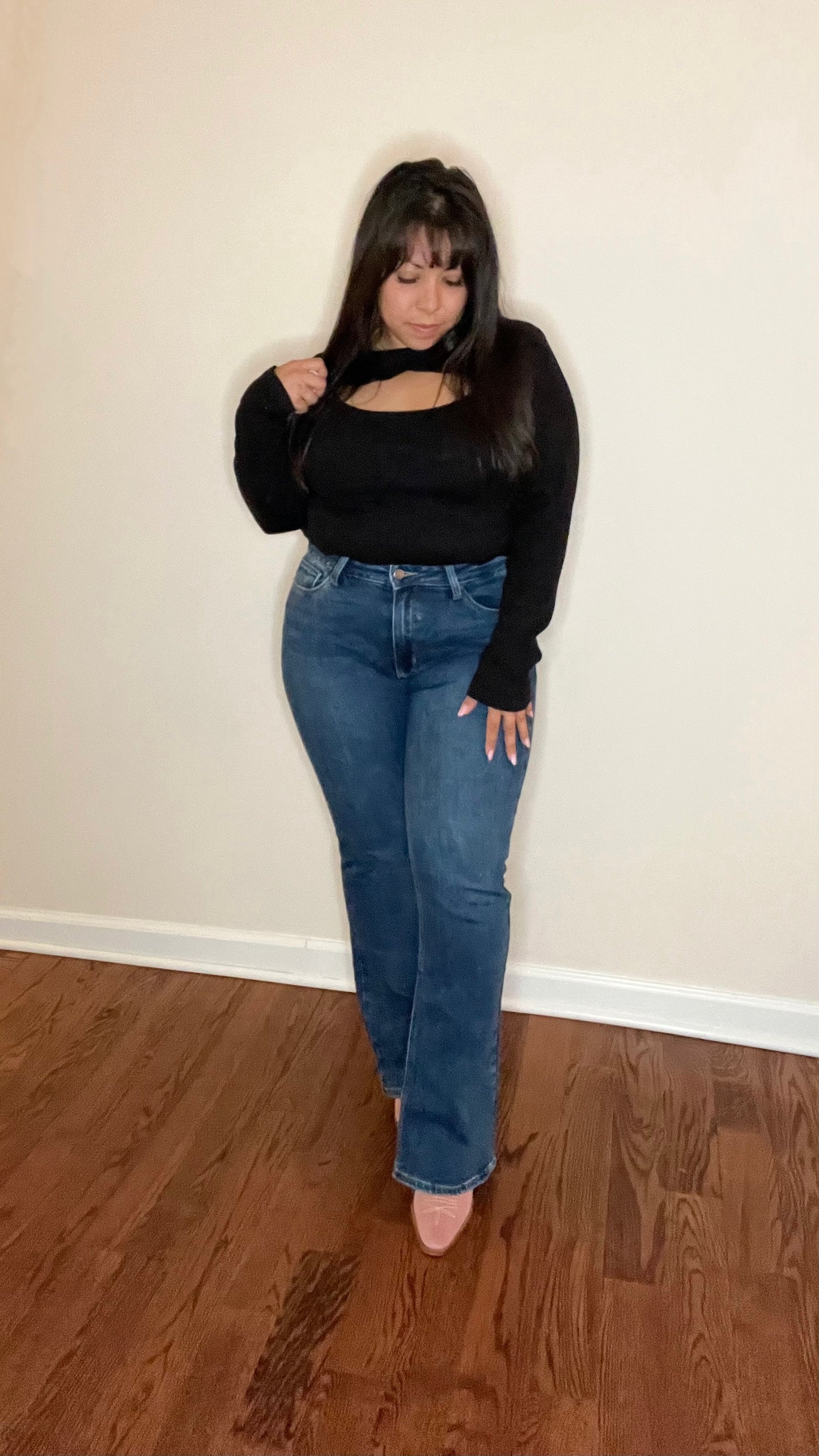 Minimalist - Petite Dark Wash Flare Jeans