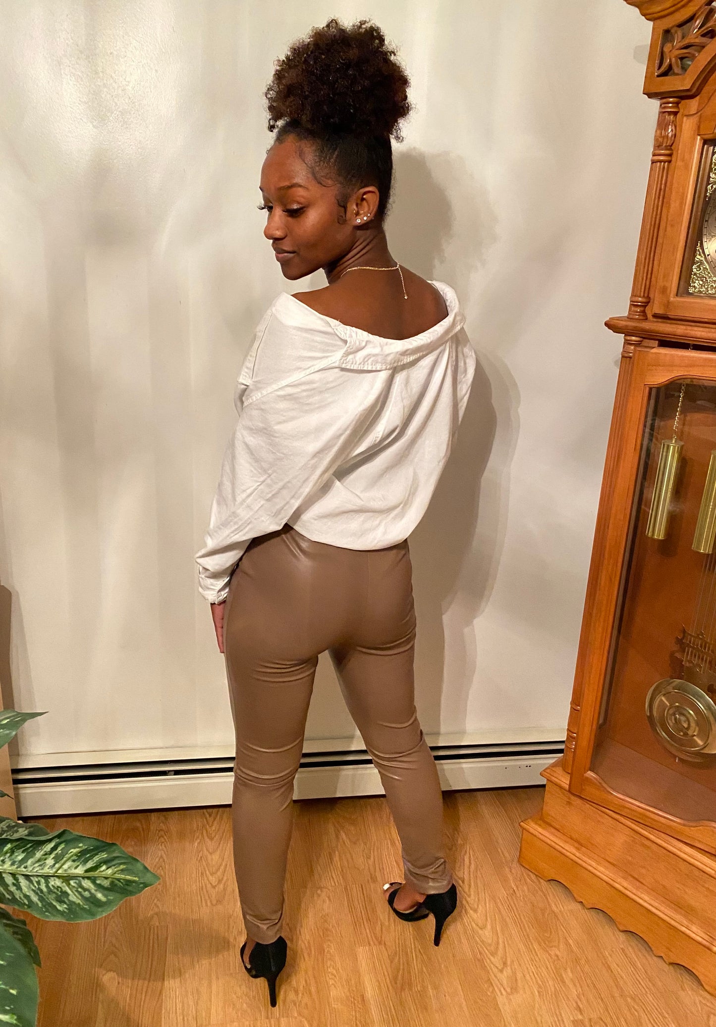 Splitting Up - Petite Faux Leather Slit Hem Pants