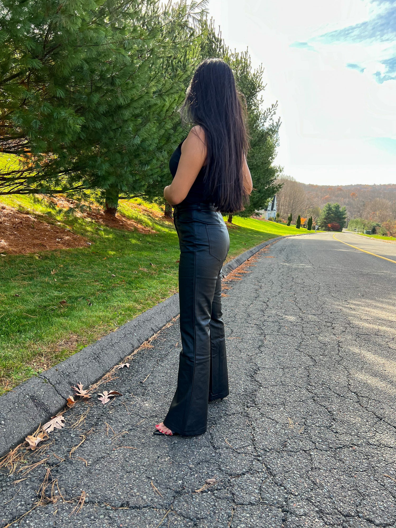 Minimalist - Petite Faux Leather Pants